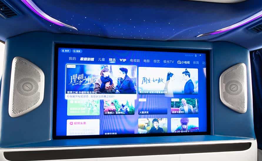 广泛发动社会文艺团队自主演绎优秀节目