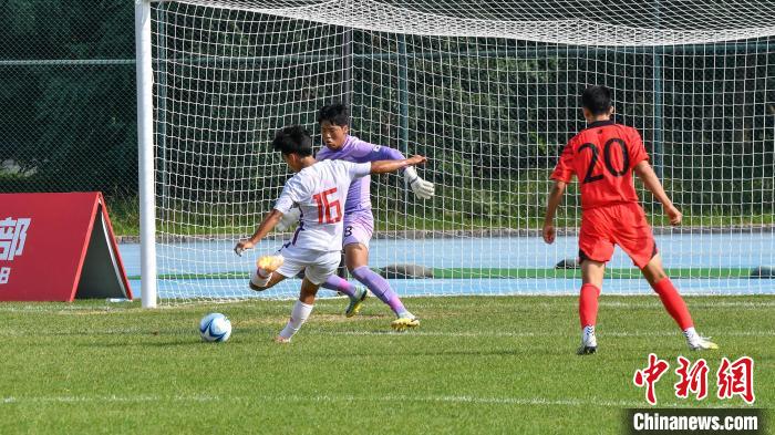 山东青岛承办的东亚足联U15男足锦标赛小组赛收