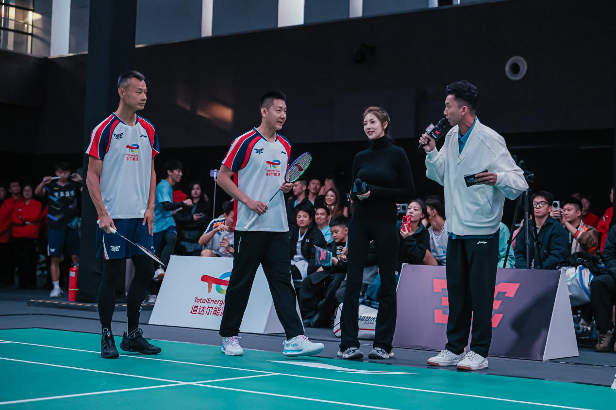 浙江新胜大俱乐部问鼎2025李宁李永波杯3V3羽毛球